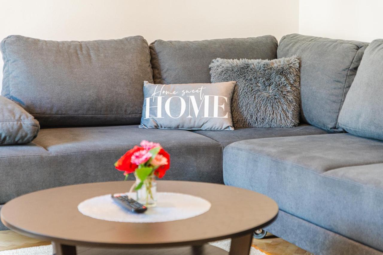 Appartamento Flexible Selfcheckins 47 - Zagreb - Two Loggia - New - 3 Beedroms - 2 Wc Esterno foto